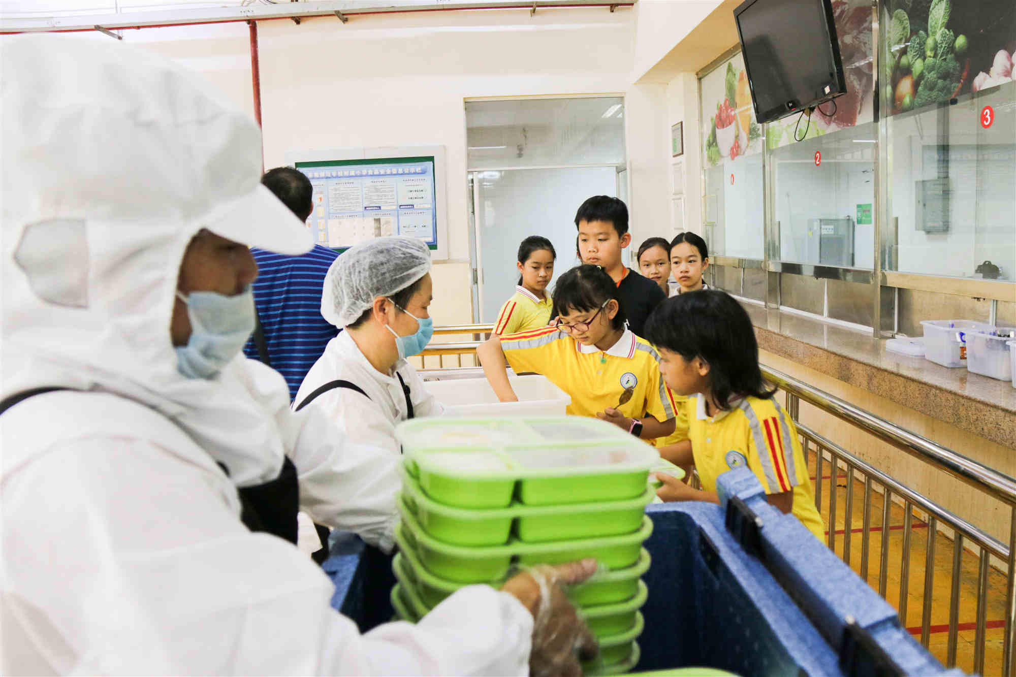學生營養(yǎng)配餐.jpg 學生營養(yǎng)配餐.jpg