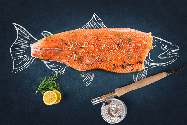 一條三文魚(yú) 讓兩個(gè)妖孽現(xiàn)形!